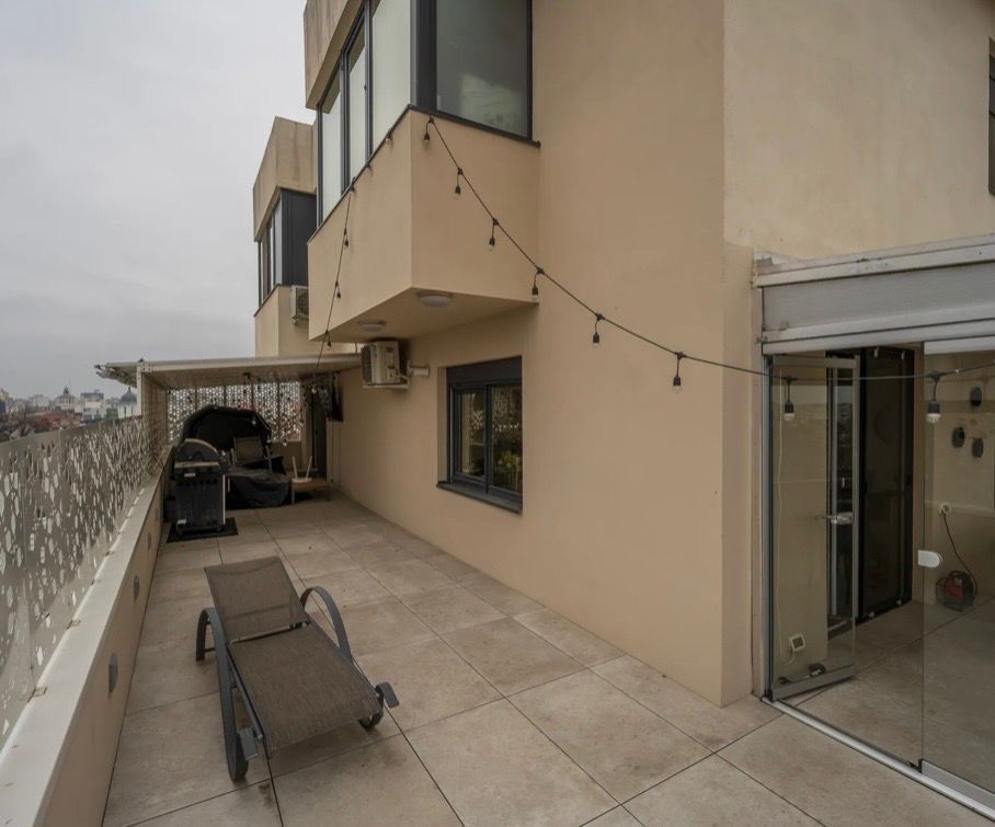Duplex cu 4 camere și terasă de 59mp | Bloc 2008 - Poză 2