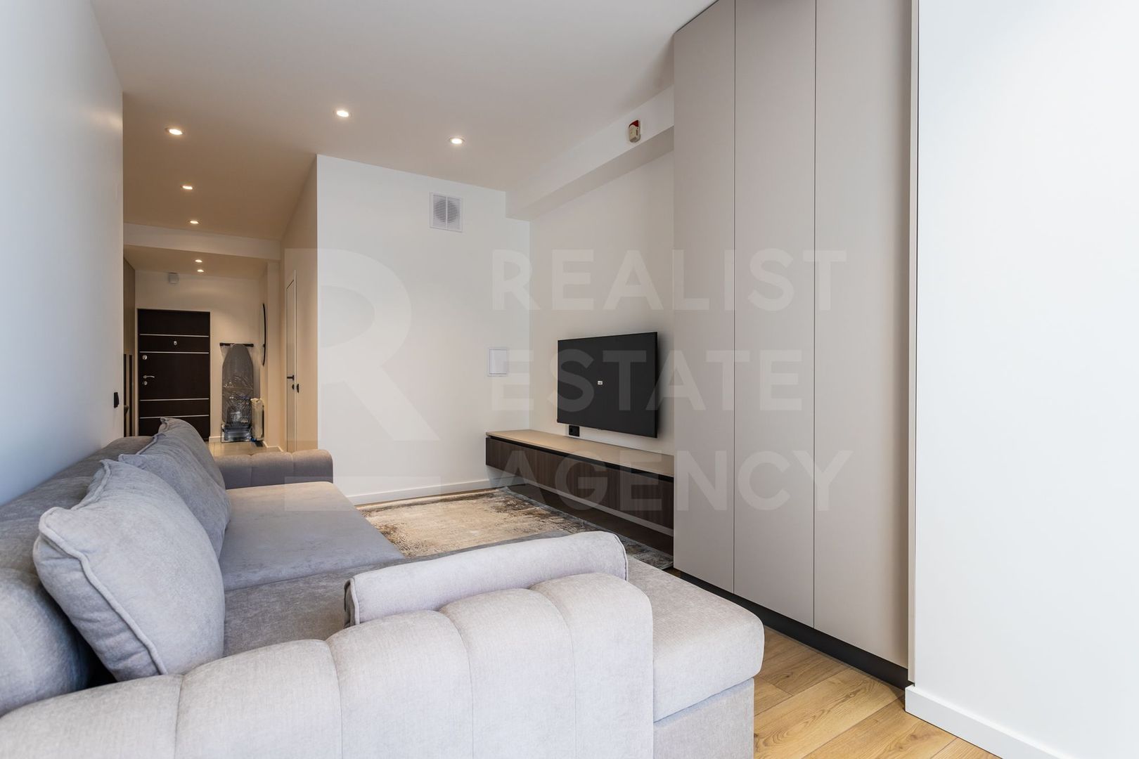 Chirie apartament, 2 camere, str. Mitropolit Varlaam, Centru - Poză 3