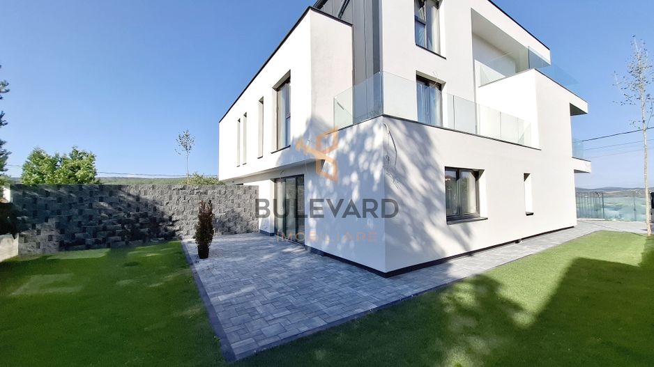 Casa tip duplex, curte libera 200 mp, in cartier Europa! - Poză 3