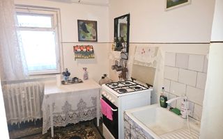 Vanzare - apartament cu 2 camere, Micro 20, J-uri - Poză 6