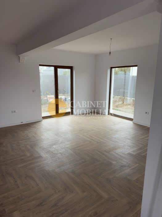 Casa PREMIUM la Asfalt - Garaj - 4 camere 2 bai - INTABULATA - Poză 4