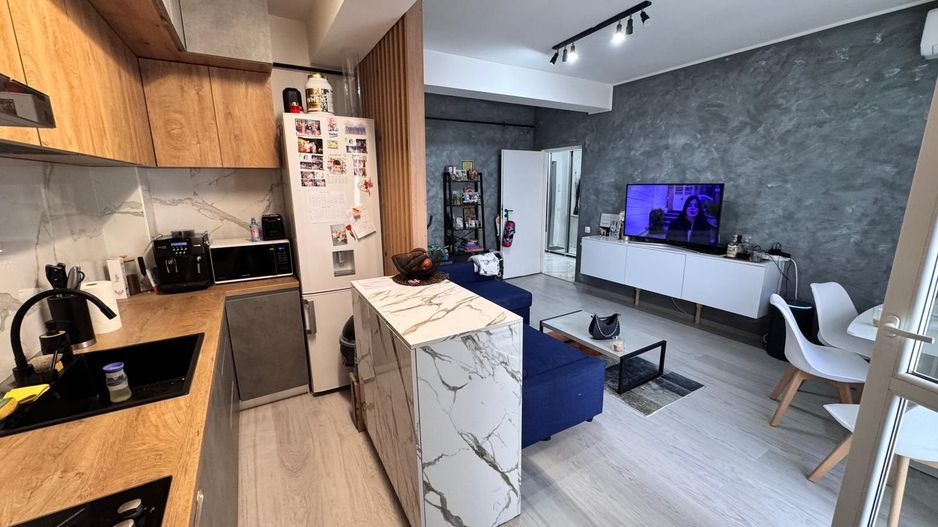 AP. 2 CAMERE MOBILAT/UTILAT, BLOC NOU, LOC PARCARE, CENTRALA, COMIS 0% - Poză 3