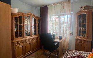 Apartament cu 3 camere  | Etaj intermediar | Calea Aradului | Oradea - Poză 6