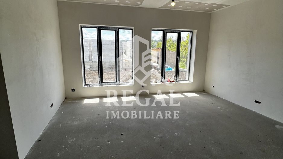 Casă de vânzare în Buituri – ideală pentru personalizare - Poză 4