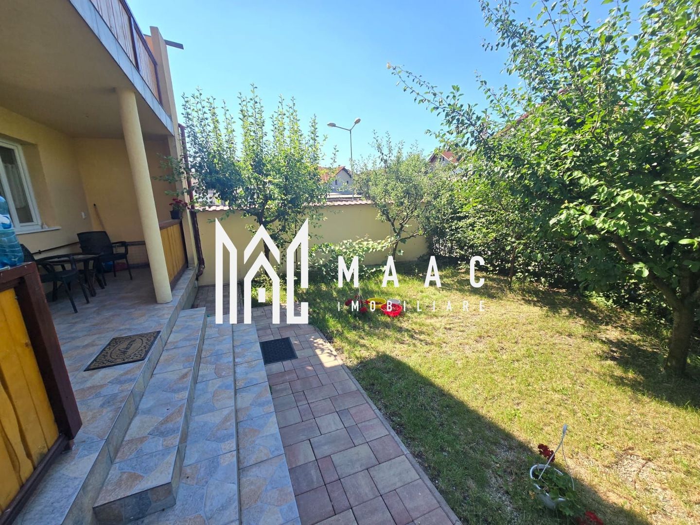 Casa 3 camere de inchiriat garaj curte Zona Tineretului - Poză 2