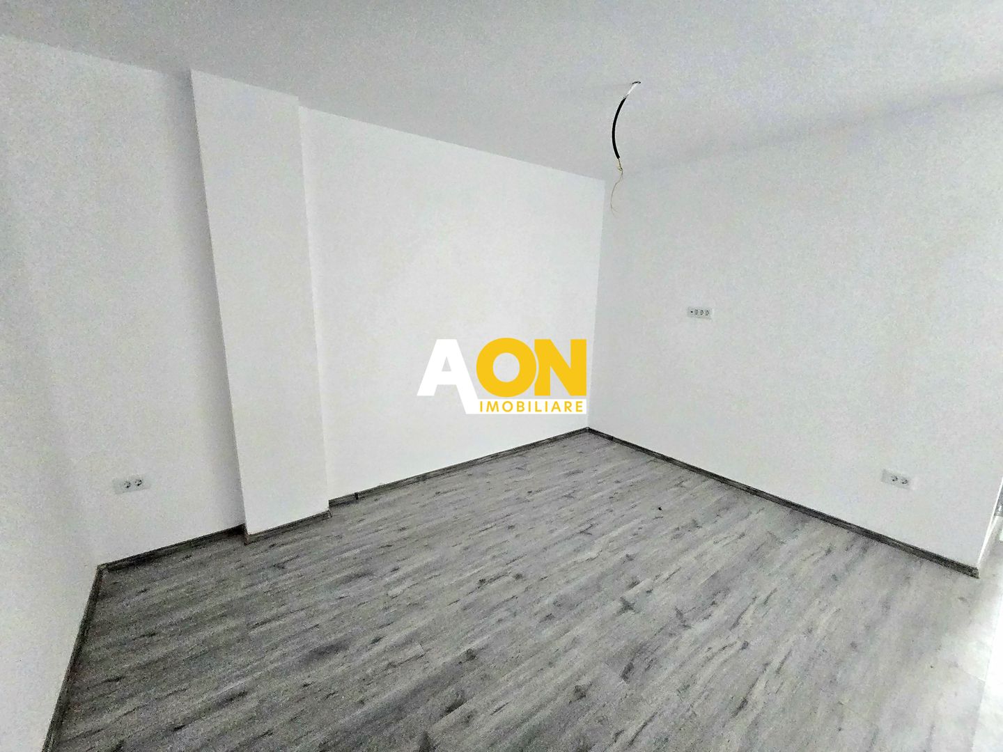 Apartament cu 2 Camere, Bloc Nou, Lift, Zona Cetate - Poză 5