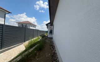 Casa premium pe un singur nivel 4 camere terasa pivnita Cristian - Poză 9