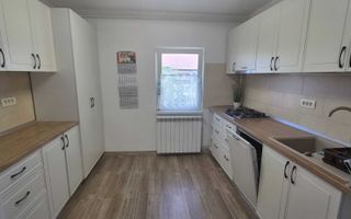 CENTRUL ORASULUI, 2 CAMERE, APARTAMENT SEMIDECOMANDAT - Poză 7