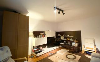 DE VANZARE APARTAMENT SPATIOS 4 CAMERE | 2 BALCOANE | ZONA SEBASTIAN - VULCAN - Poză 1
