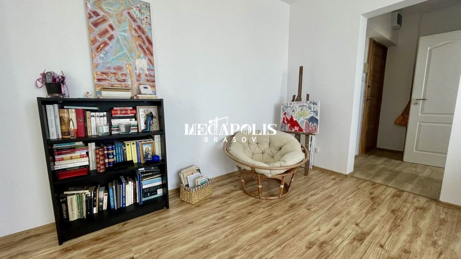 Apartament 2 camere | Zonă facilă | Priveliște minunată - Poză 9