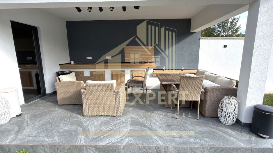 CASĂ 5 CAMERE TEREN 1600 MP CAMPULUNG - Poză 45