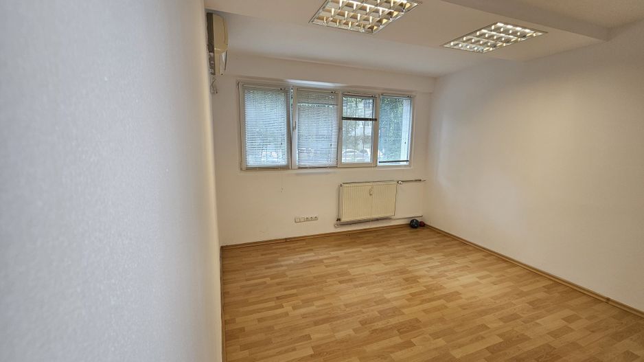 Apartament modern cu 2 camere - Poză 3
