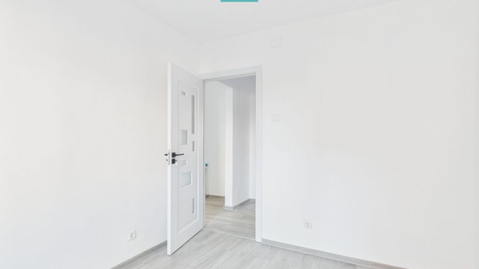 Ap. 4 camere, bloc anvelopat, 2 băi Freidorf - Poză 19