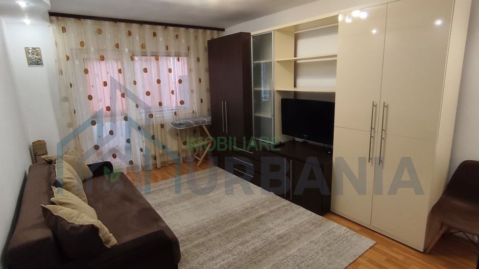 Inchiriez apartament zona podu de dier - Poză 4