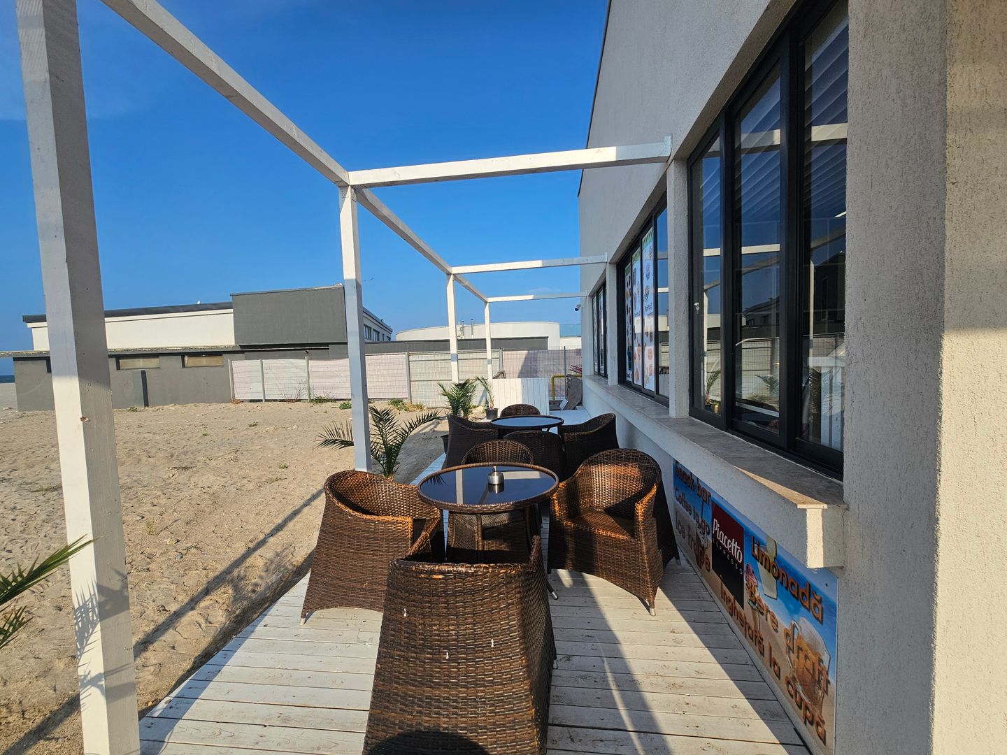 Spațiu comercial de vanzare pe plaja in Jupiter Constanta - Poză 8