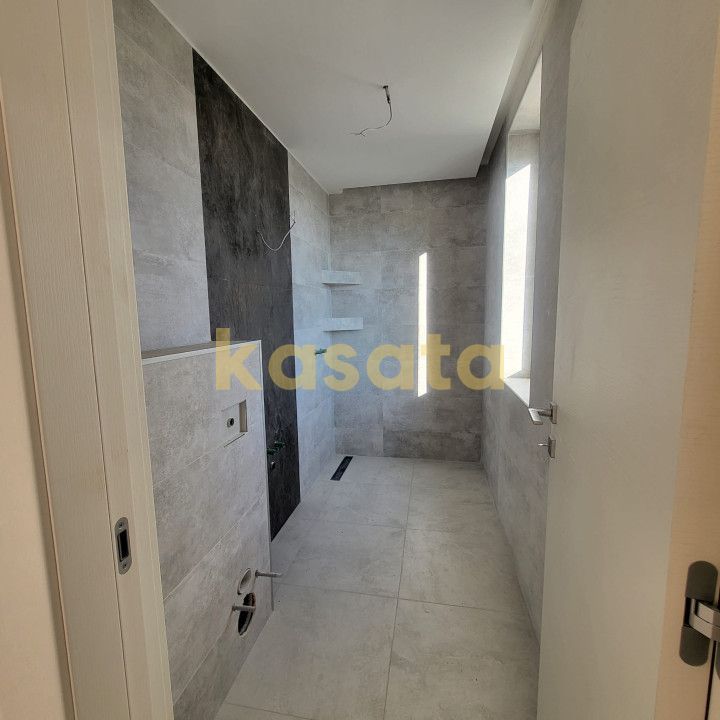 Vila 4 camere zona Pipera - Poză 3