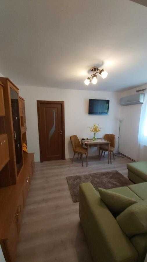 Apartament cu 2 camere din Micro 14 - Poză 7