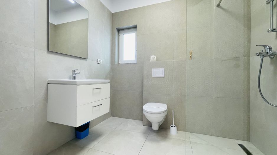 Spatiu comercial 3 incaperi, 55 mp | Curte proprie 50 mp | Parcare - Poză 8