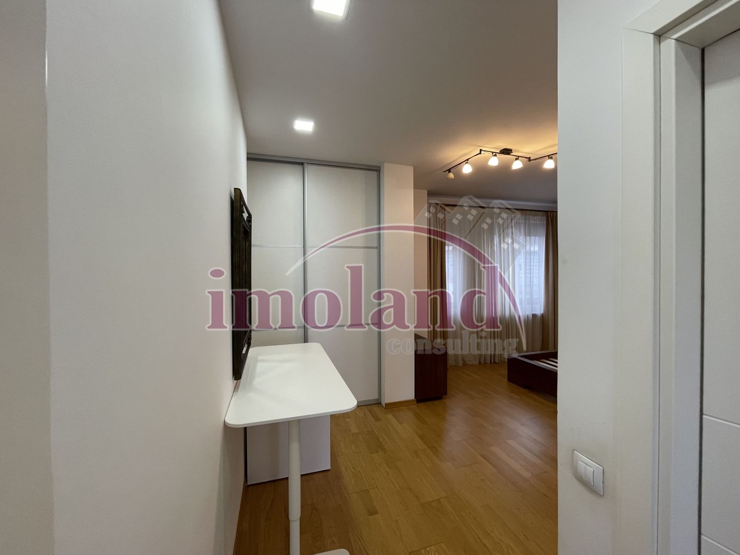 Vânzare apartament 3 camere mobilat utilat | zona Eminescu – Dacia | Bloc 2014 - Poză 11