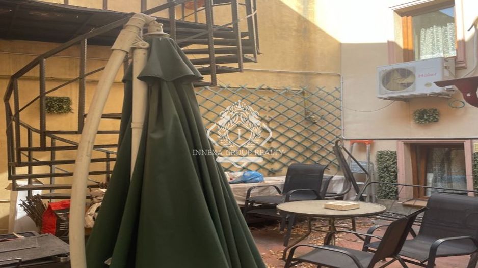 Dacia-Armeneasca I Doua case in aceeasi curte - Poză 5