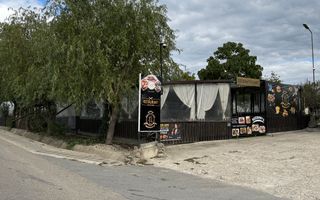 Casă cu teren central în Miersig 20 km de Oradea - Poză 30