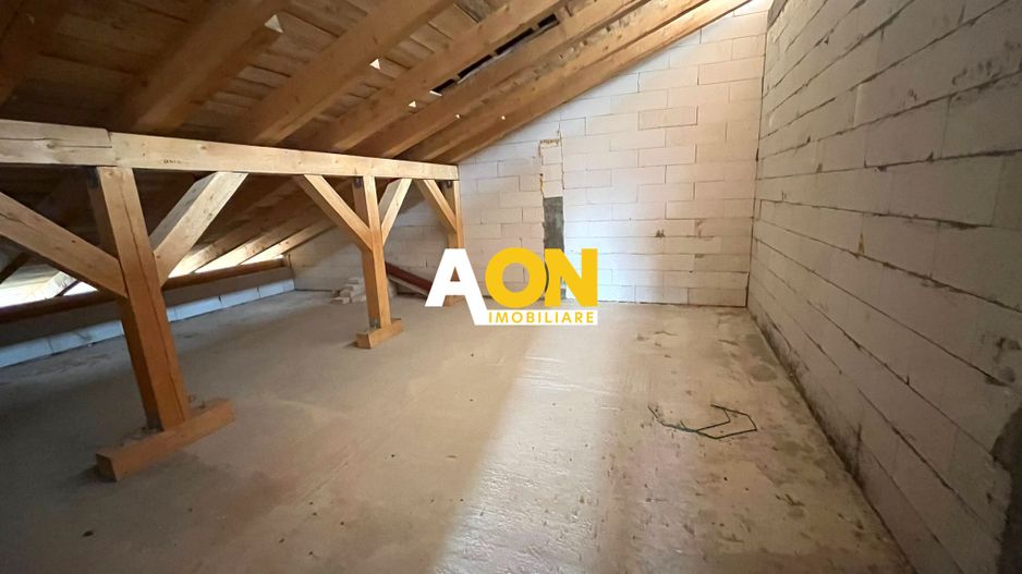 Casa de vanzare, 130 mp utili, 1000mp teren, panorama - Poză 25