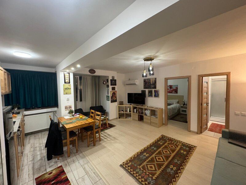 Apartament cu 2 camere pozitie centrala complet mobilat - Poză 2