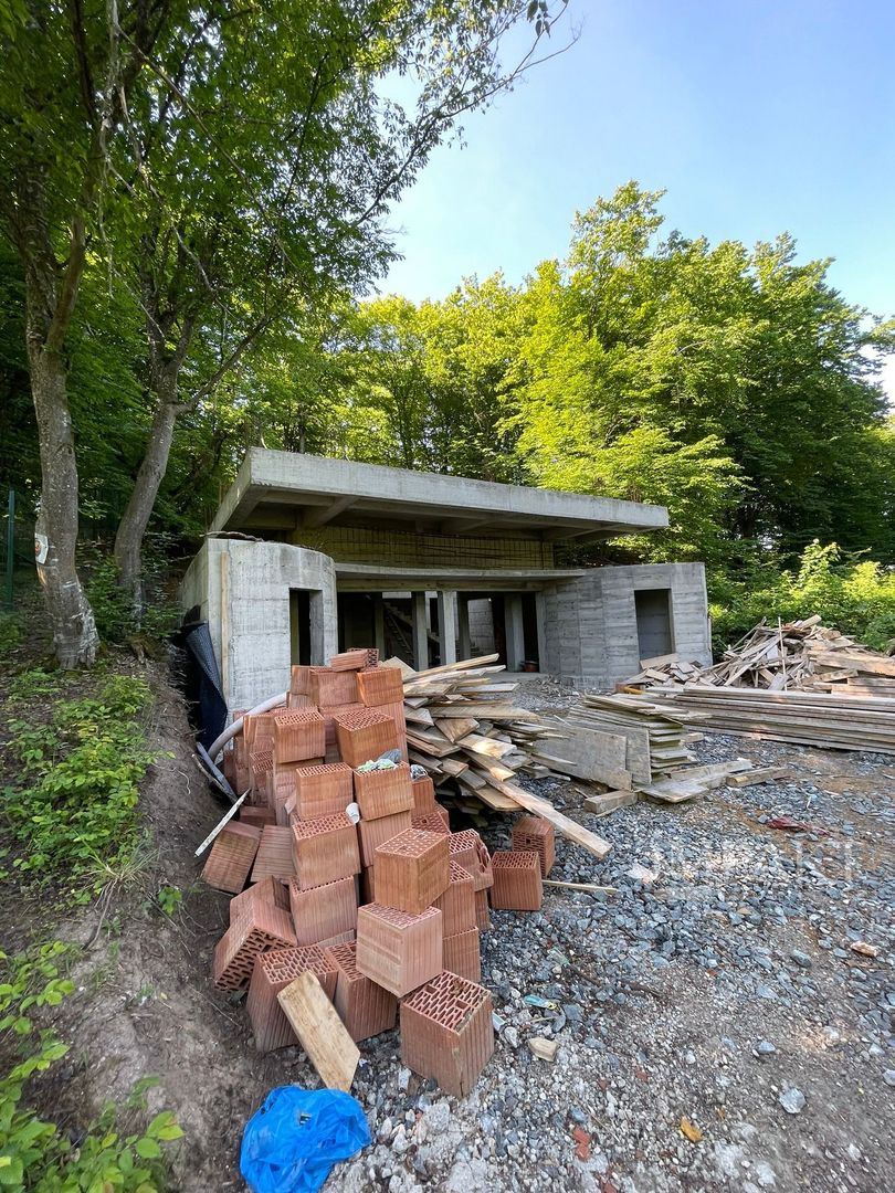 Proiect Exclusivist: Teren 1.000 mp cu Construcție în Dezvoltare - Poză 9