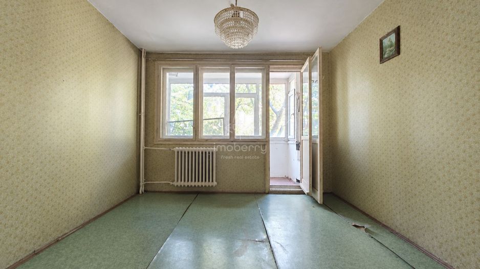 Vanzare apartament 4 camere, de renovat, Gorjului - Poză 1