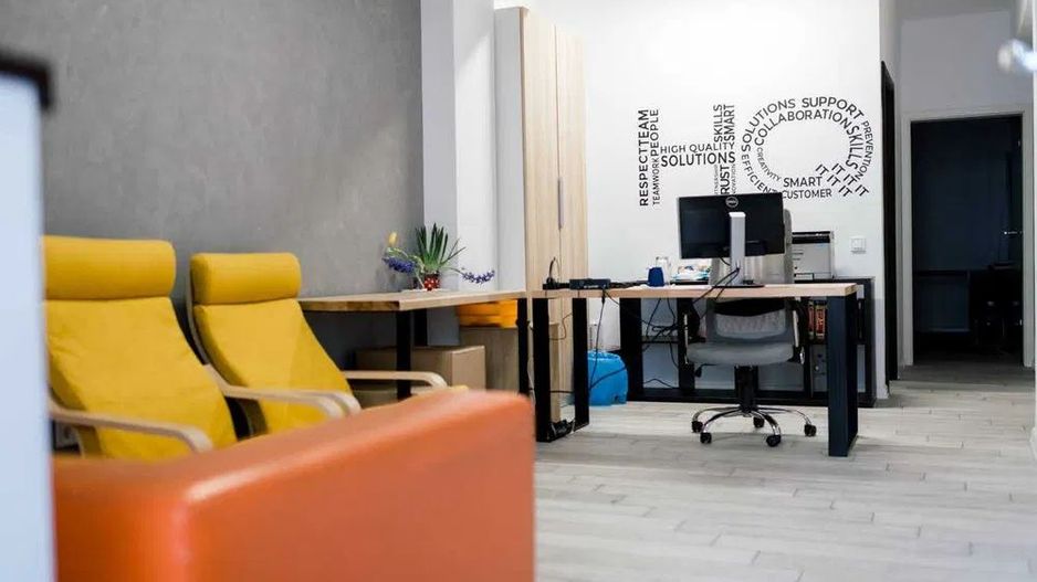 APARTAMENT 5 CAMERE BLOC NOU METROU 1 MAI - Poză 2