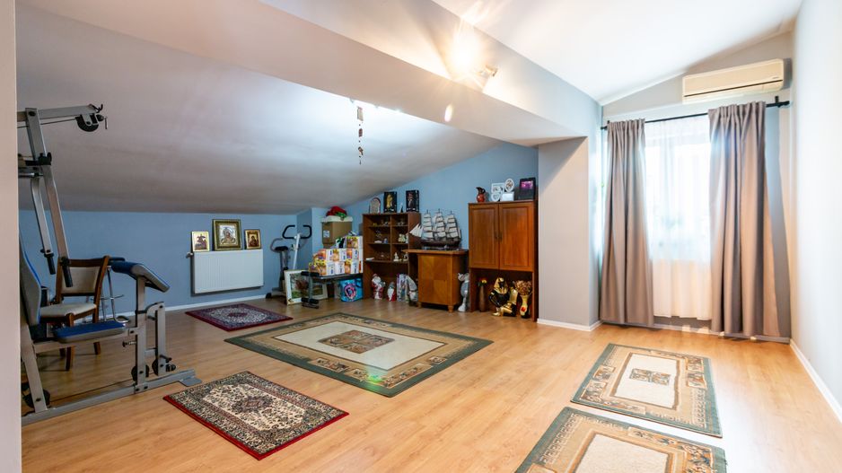 Inchiriere Cladire P+1+M Apusului, 433mp, Curte 900mp, Parcare - Poză 12
