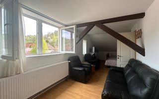 Vânzare casă Individuală 12 Camere la 5 minute de Castelul Bran - Poză 3