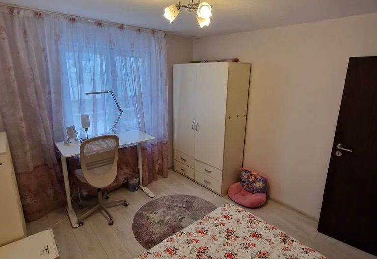 AP. 4 CAMERE - CENTRALA PROPRIE, PET FRIENDLY, LOC PARCARE, NEGOCIABIL - Poză 4