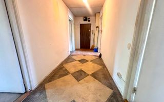 Apartament 3 camere central Ștrand cu garaj si boxa - Poză 8