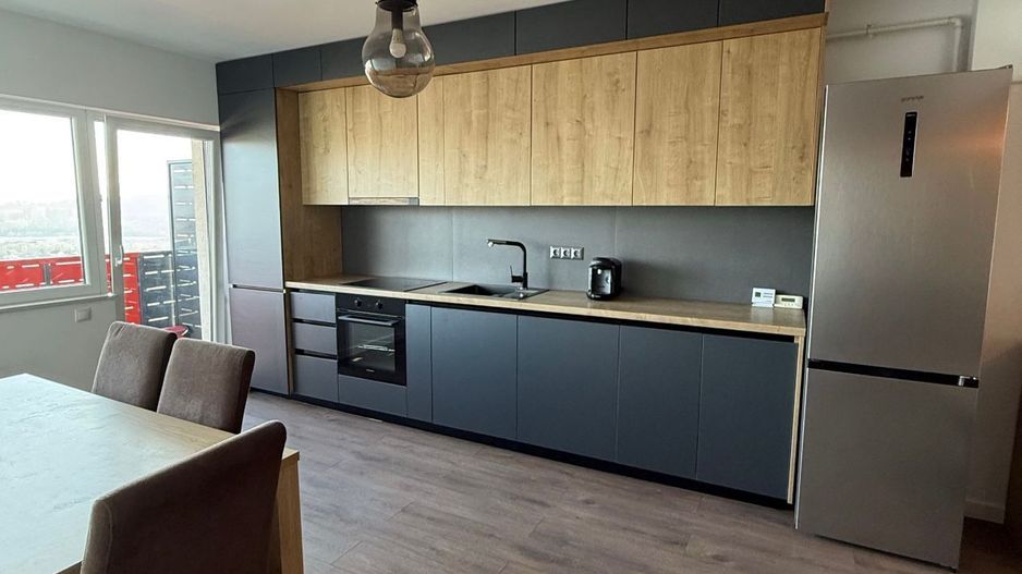 VANZARE APARTAMENT MODERN 3 CAMERE ZONA CALEA BACIULUI - Poză 1