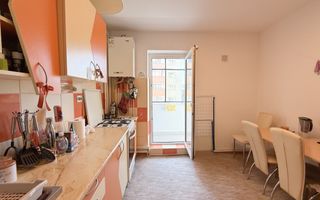 2 camere decomandat, etaj intermediar, zona Primaverii - Poză 3