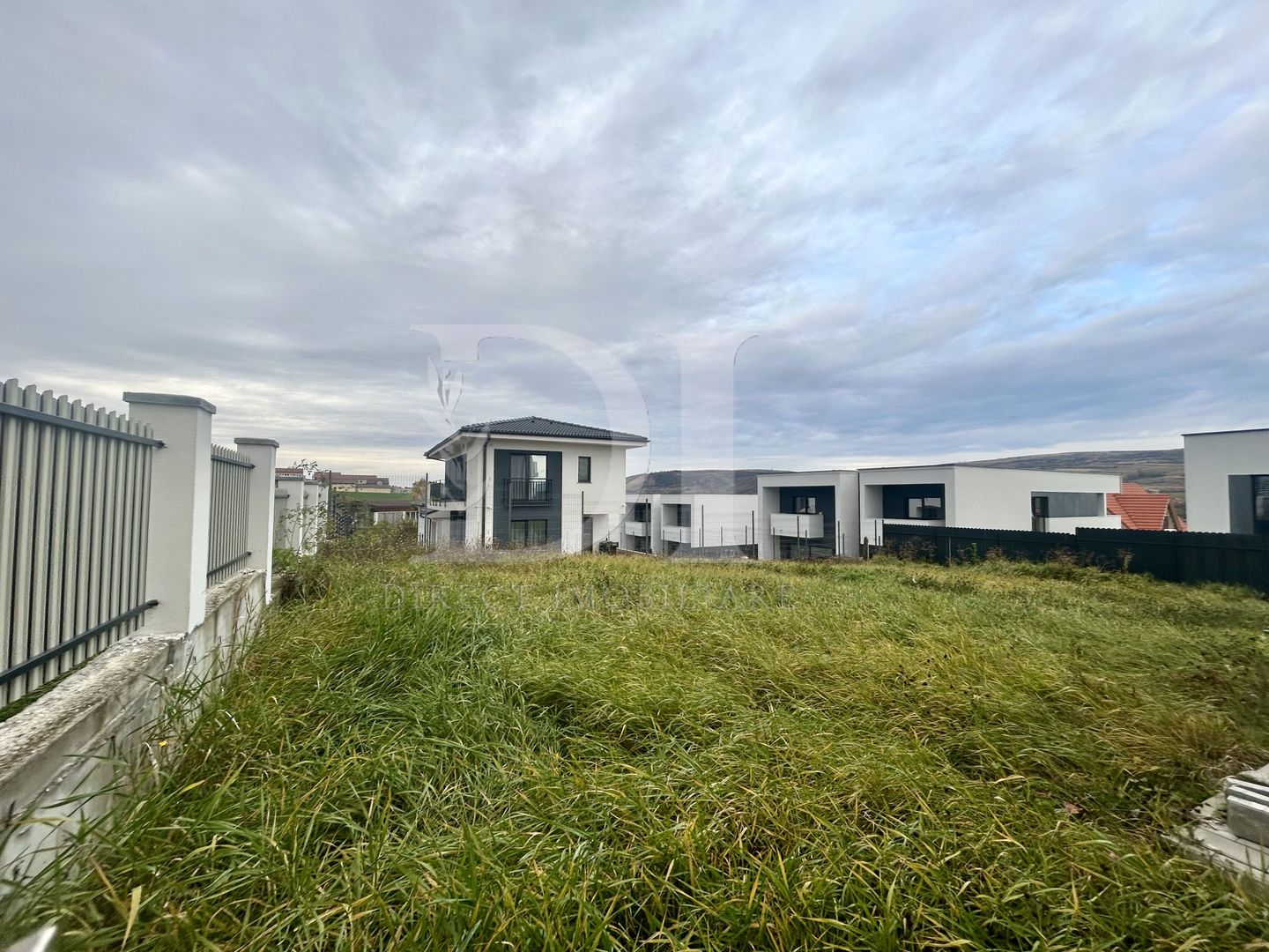 Casă individuală de vânzare în Chinteni - Poză 29