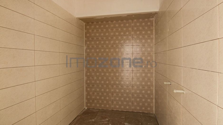 The Building 67 - Liniei 20 - Poză 2