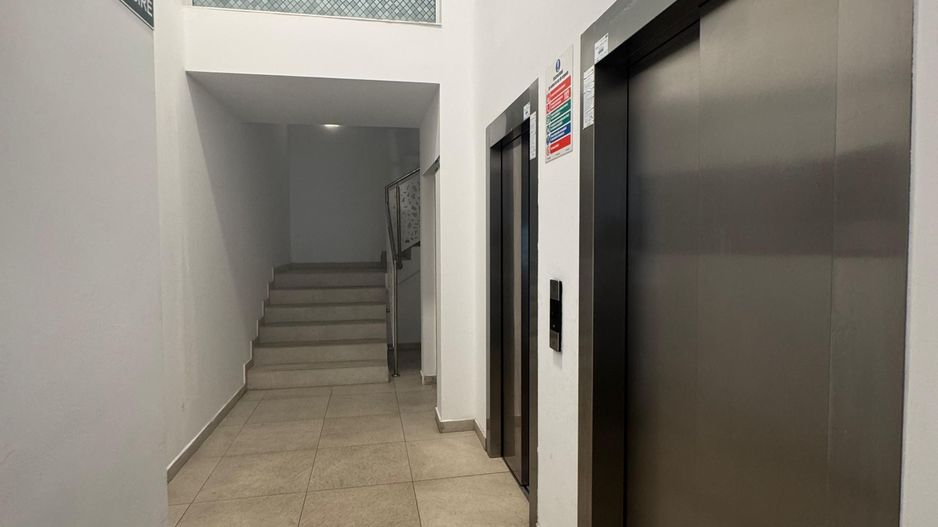 2 camere| TERASA 24MP | PIATA VICTORIEI- BANU MANTA-1MAI - Poză 15