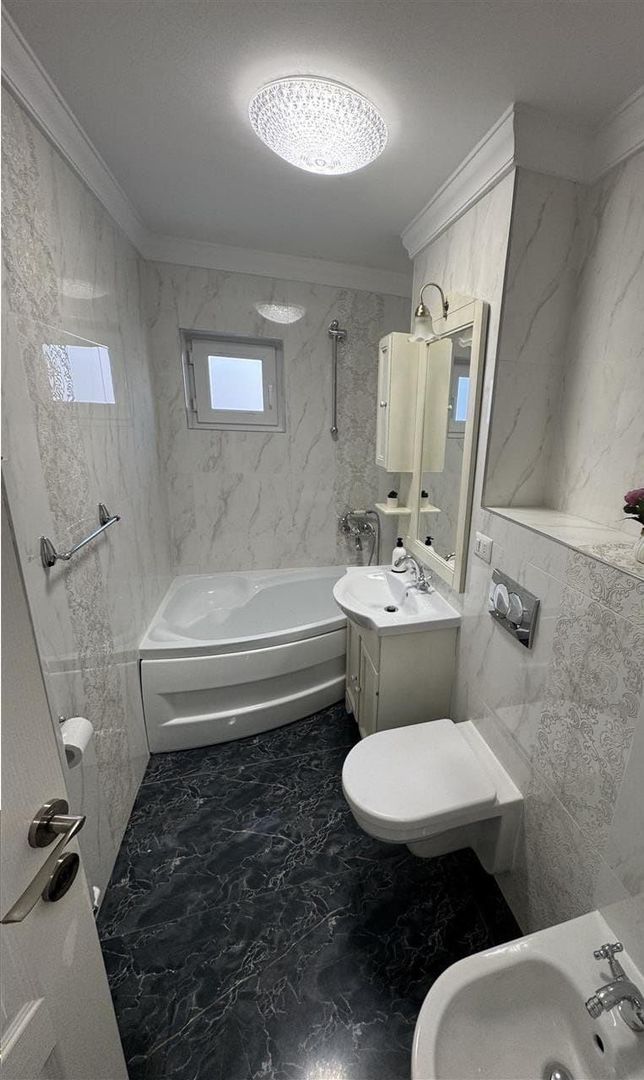 Vând apartament  in Alba Iulia - Poză 4