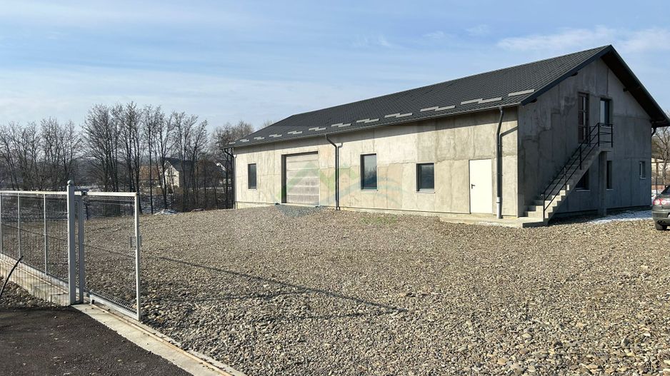Hală de vânzare 165000 euro sau închiriere 900 euro   . - Poză 1