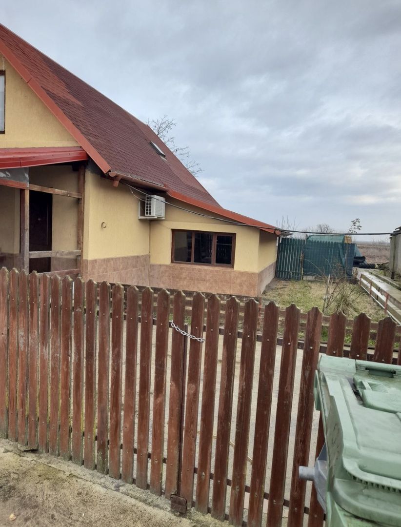 Vand casa cu grajd si teren in Satu Mare Com Craidorolot Jud Satu Mare 2 - Poză 5