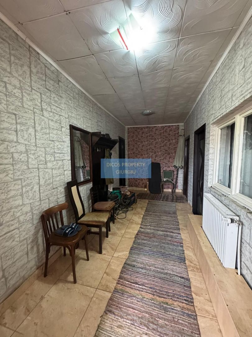 Casă cu garaj – str. Mărășești - Poză 7