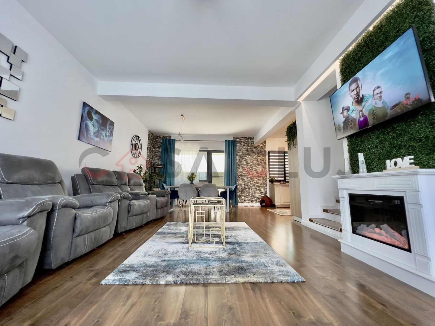 Casă ultrafinisată, la cheie, 2 minute de ViVo Mall!! - Poză 2