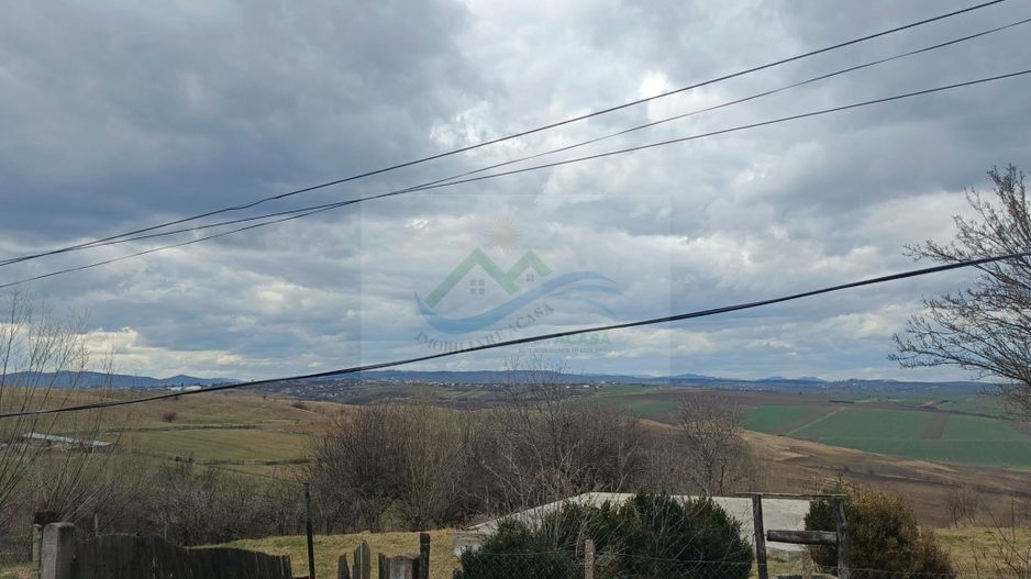 Teren intravilan de vânzare Horodniceni Suceava - Poză 6