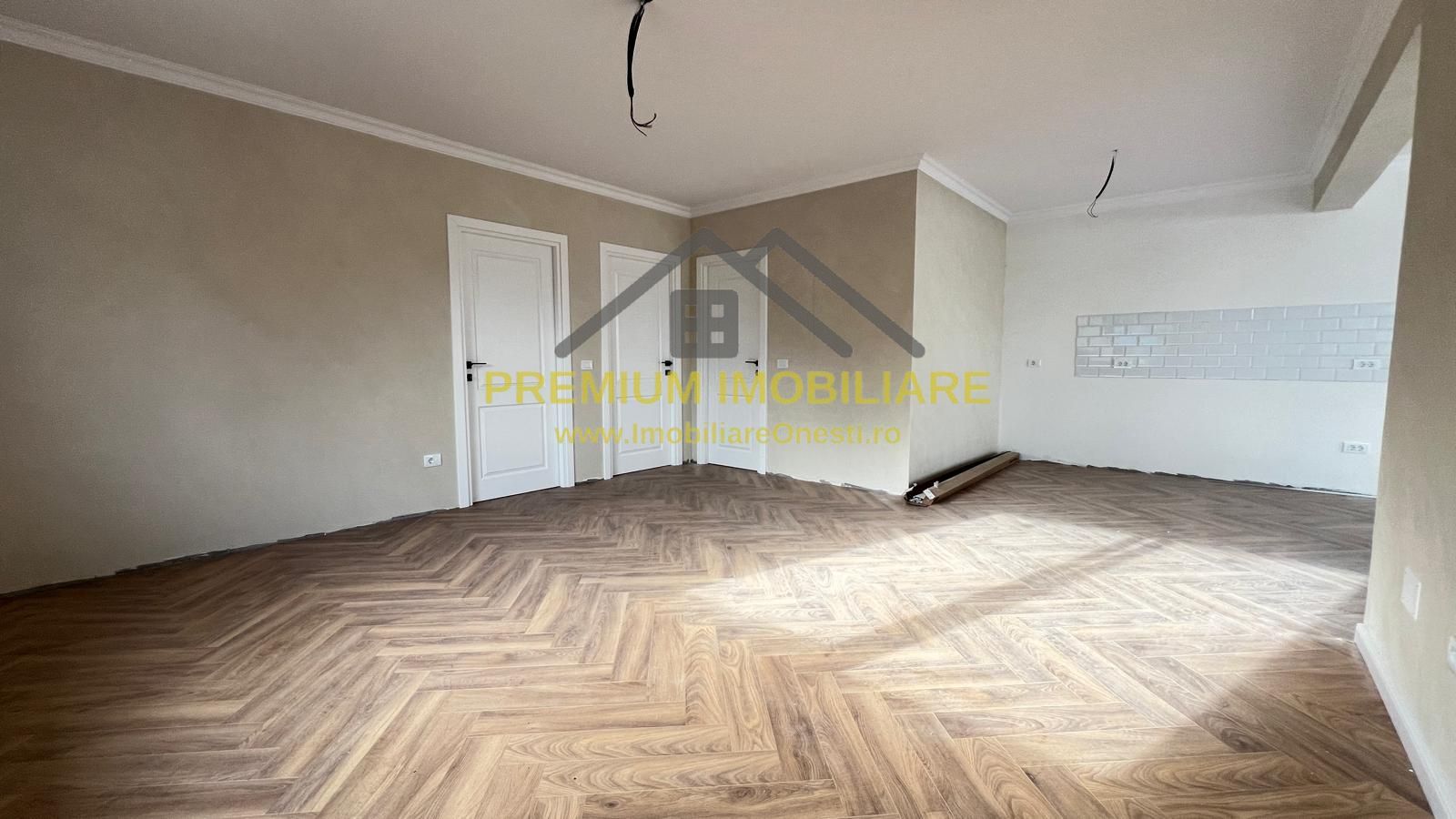 Casa Individuala de vanzare Onesti - Poză 4