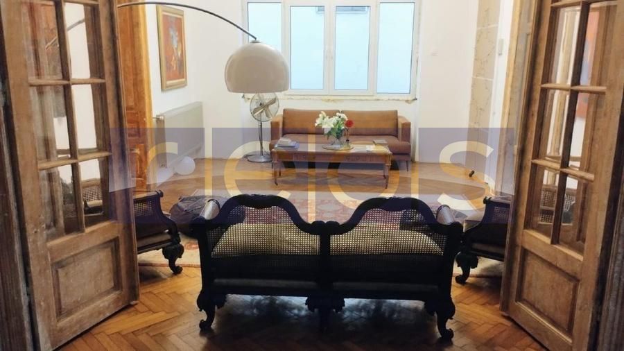 VANZARE APARTAMENT DEOSEBIT | PIATA VICTORIEI | 6 CAMERE | 126MP | - Poză 1