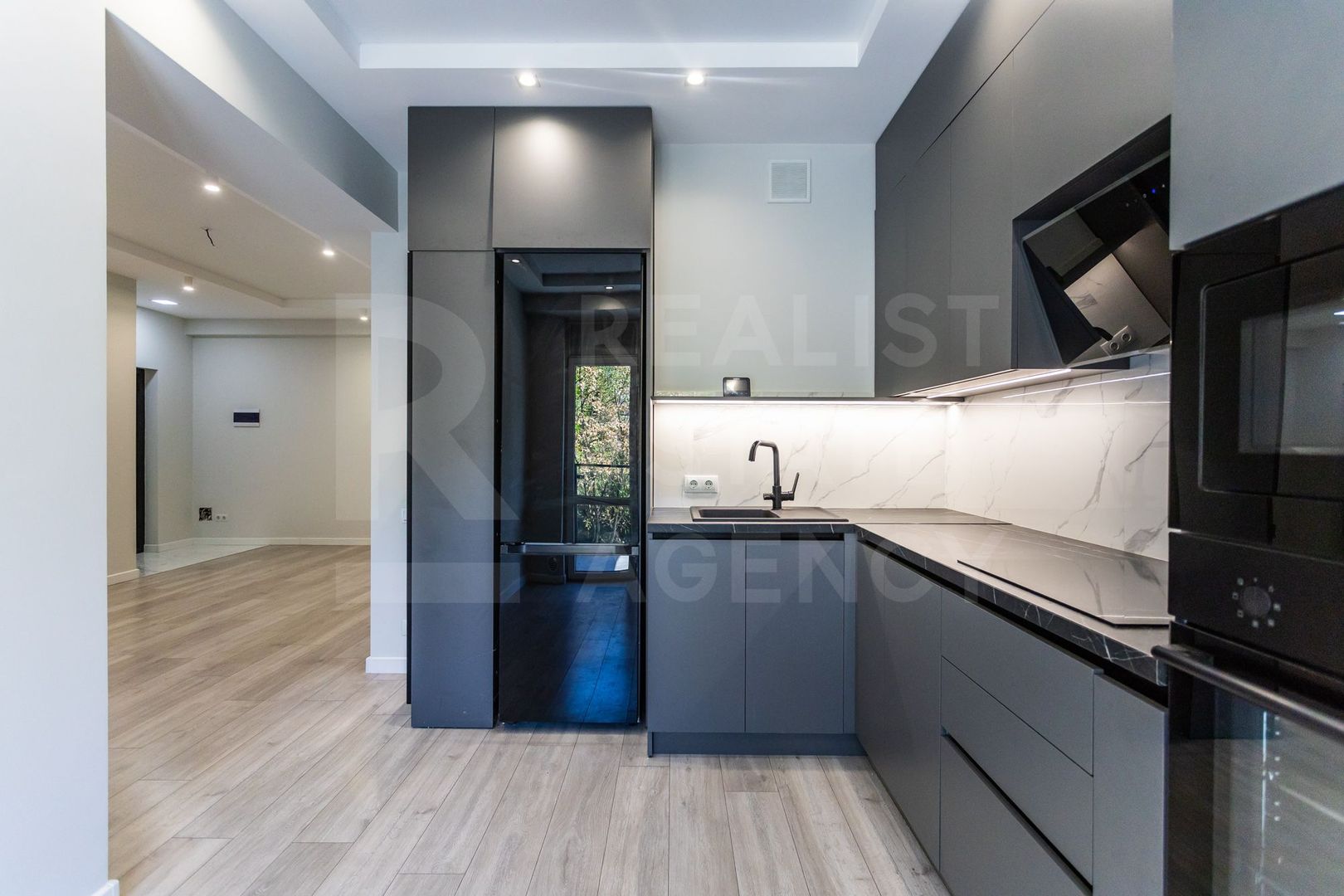 Vânzare, apartament 3 camere, 82.8 mp, str. Nicolae Dimo, Rîșcani - Poză 6
