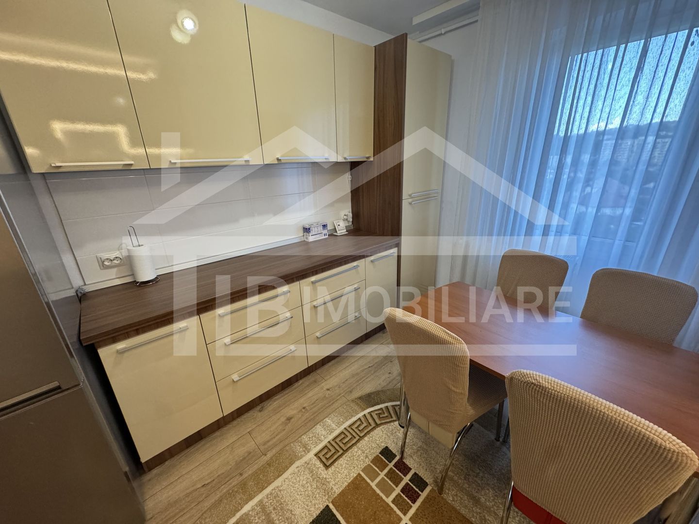 Apartament cu 2 camere, decomandat, 54mp, Zona Pandurilor - Poză 9