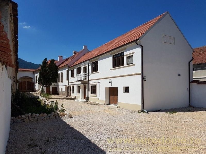 Vânzare Case în împrejurimi - Poză 1